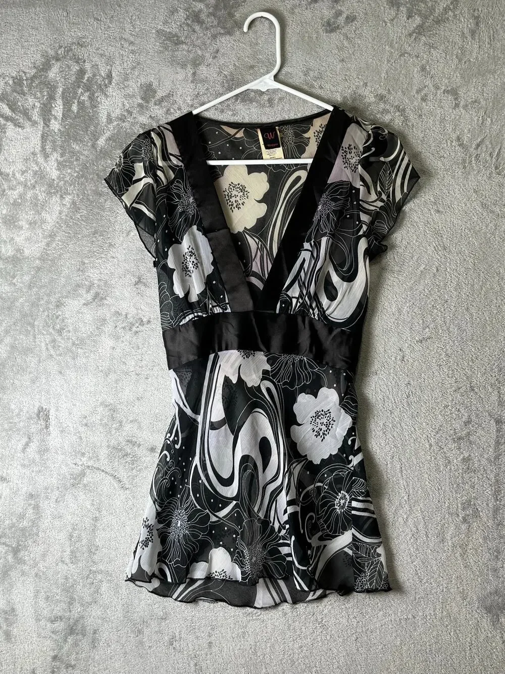 Vintage Y2K Black Floral Babydoll Top Sheer Chiffon Empire Waist Indie Sleaze S